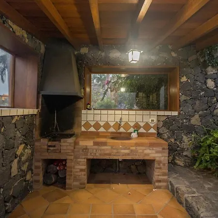 GuestReady - Los Morales Villa de Mazo Mazo
