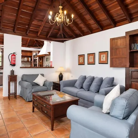 GuestReady - Los Morales Villa de Mazo Mazo