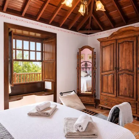 GuestReady - Los Morales Villa de Mazo Pensión