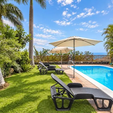 Гостевой дом Guestready - Villa Terrace Sea Views 3*