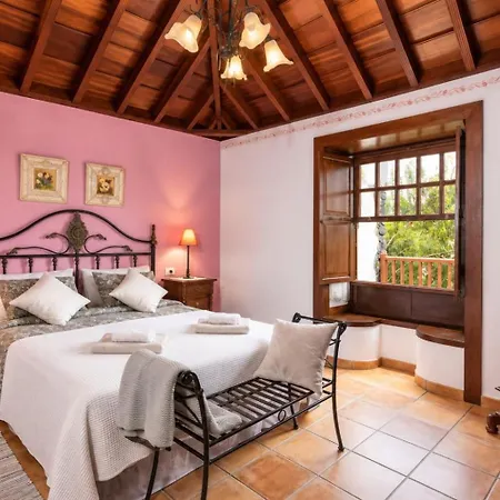 GuestReady - Los Morales Villa de Mazo Pensión