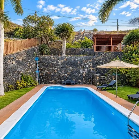 Гостевой дом Guestready - Villa Terrace Sea Views 3*